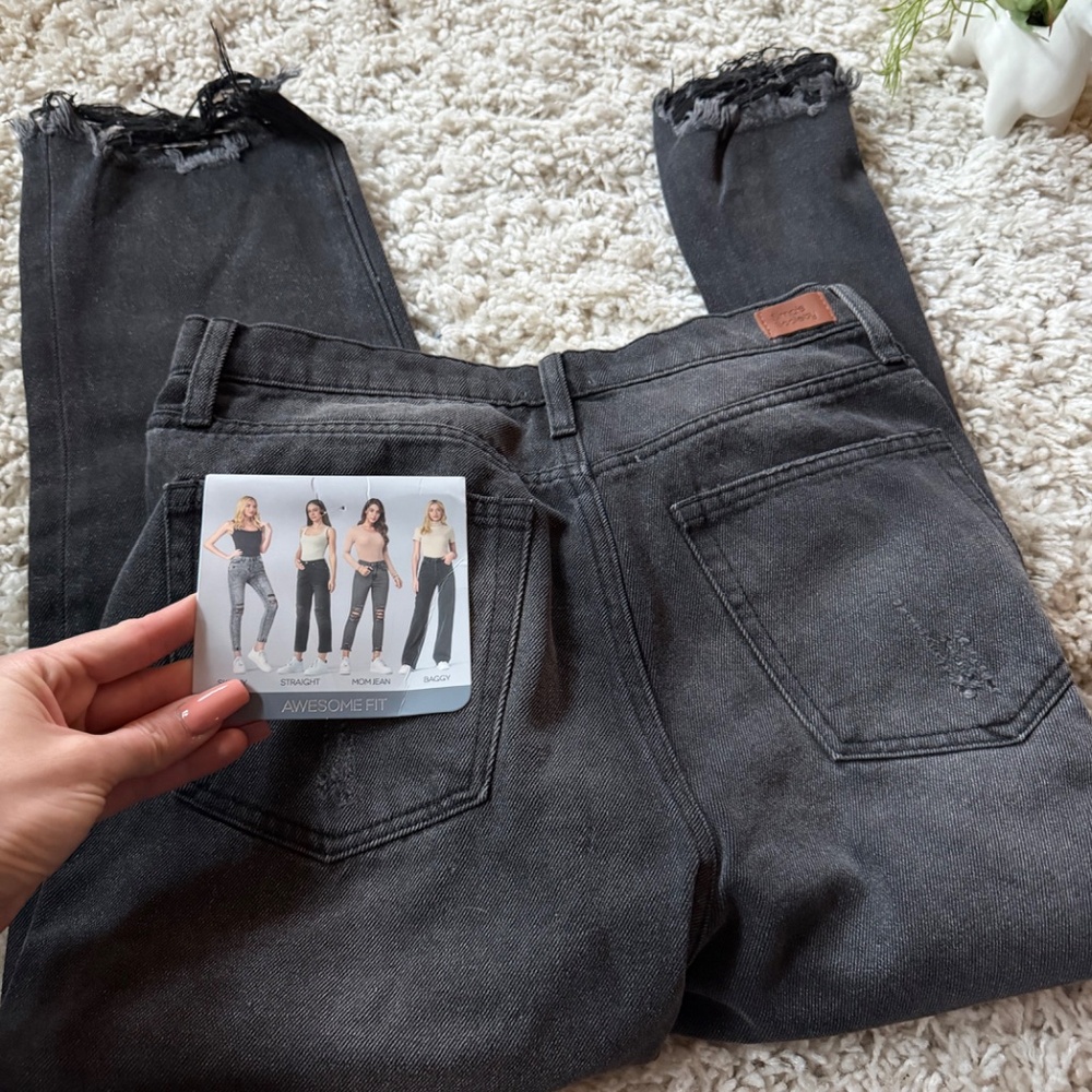 Classic Studio Y Charcoal NWT dark wash black denim high rise Women's Straight J - Picture 9 of 9